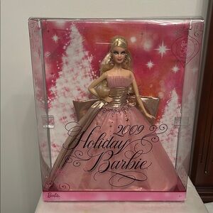 Barbie 2009 Holiday Doll - Pink